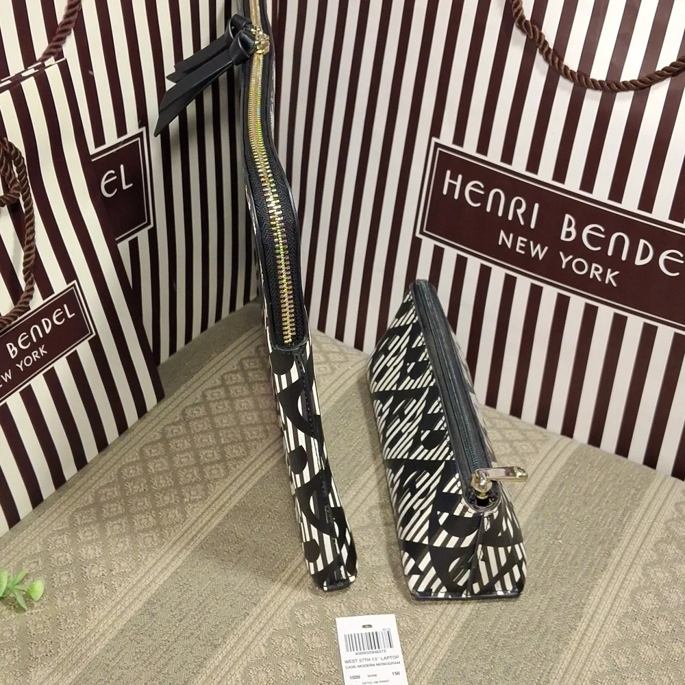 Bundle Henri Bendel West 57th Modern Monogram 13